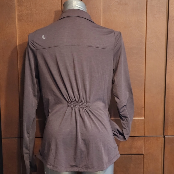 Odour wicking Button down hiking shirt Activewear - Picture 11 of 11